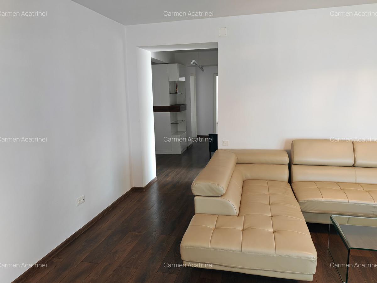 Apartament 4 camere confort sporit, liber la vanzare zona AFI - 4