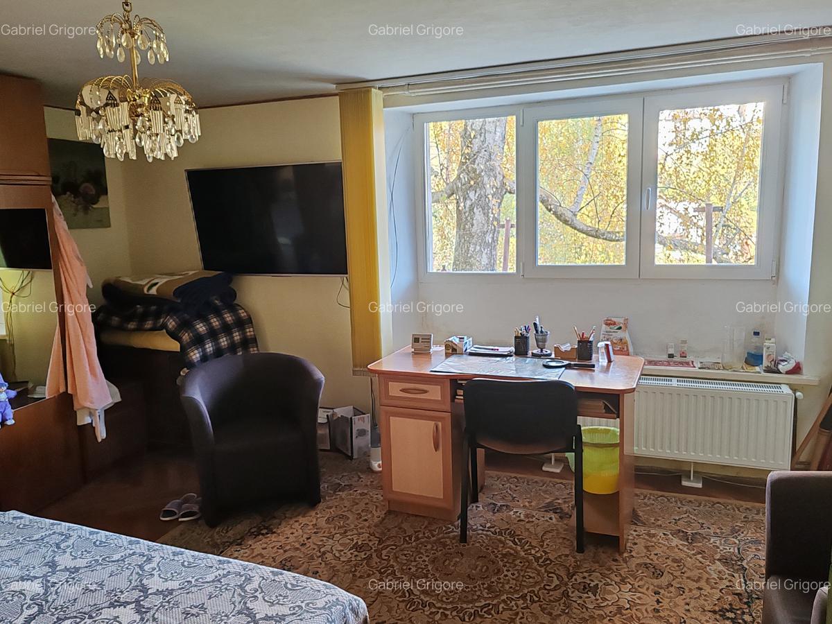 Apartament cu 3 camere decomandat în Central - 4