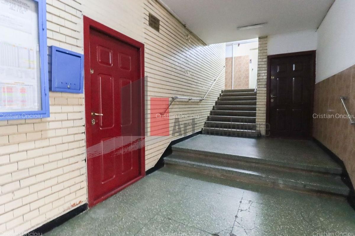 Apartament cu 3 camere semidecomandat în Iancului - 19