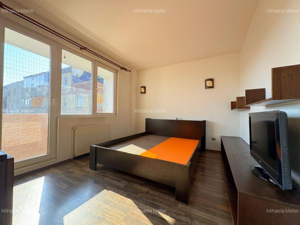 Apartament cu 3 camere semidecomandat, mobilat în Central - 6