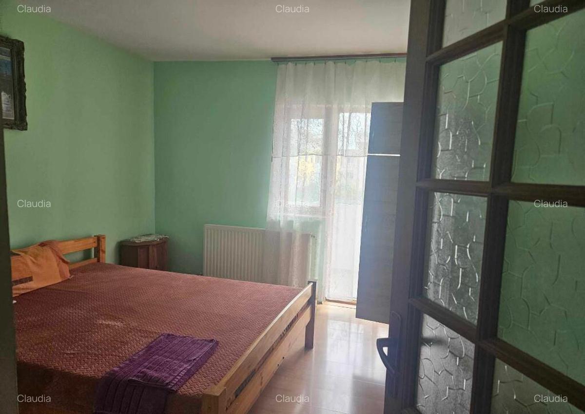 Apartament de 3 camere zona Ciucas - 2