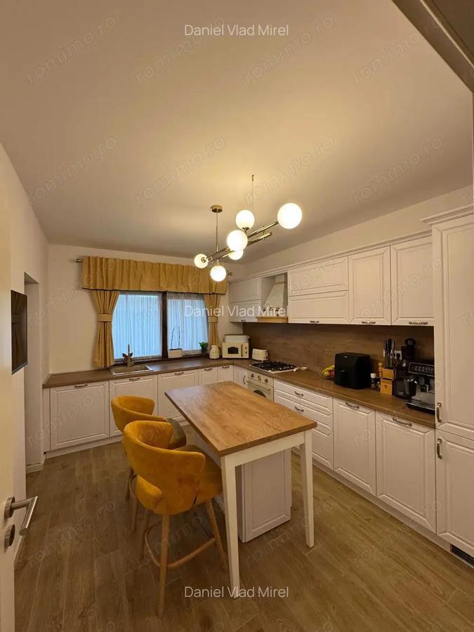 Duplex modern P+E cu anexa ?i beci de vanzare - 4