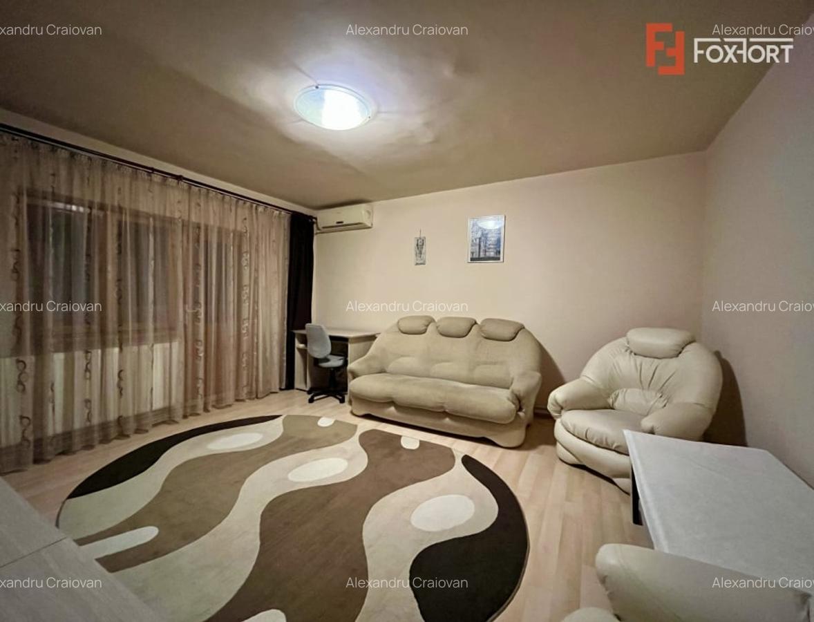 Apartament cu 3 camere de inchiriat, zona Aradului. - 1