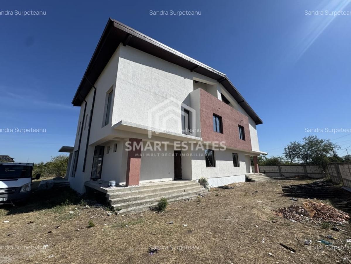 VANZARE VILA DARVARI | DOMNESTI -CIOROGARLA | 7 CAMERE - TERASE LA CHEIE - 8