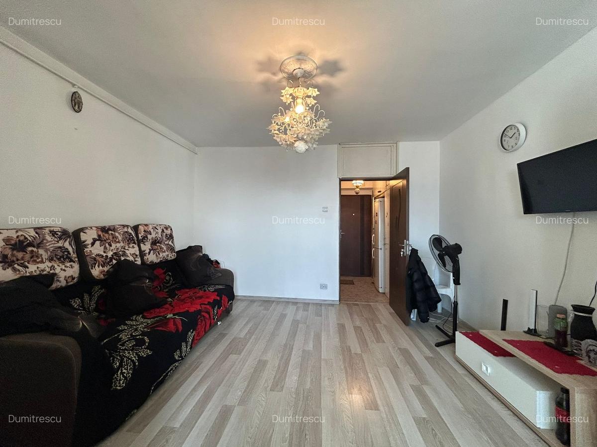 Garsoniera Titan Bloc 1978 Instalatii Sanitare Schimbate 7 Min Metrou Costin G - 7