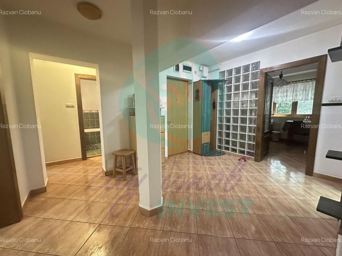 Apartament cu 4 camere decomandat, mobilat în Victoriei - 13