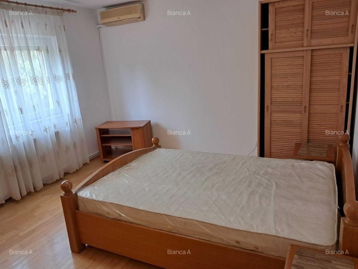 Casă Iancu Nicolae (Tecadra) | 3 camere + birou | curte - 8