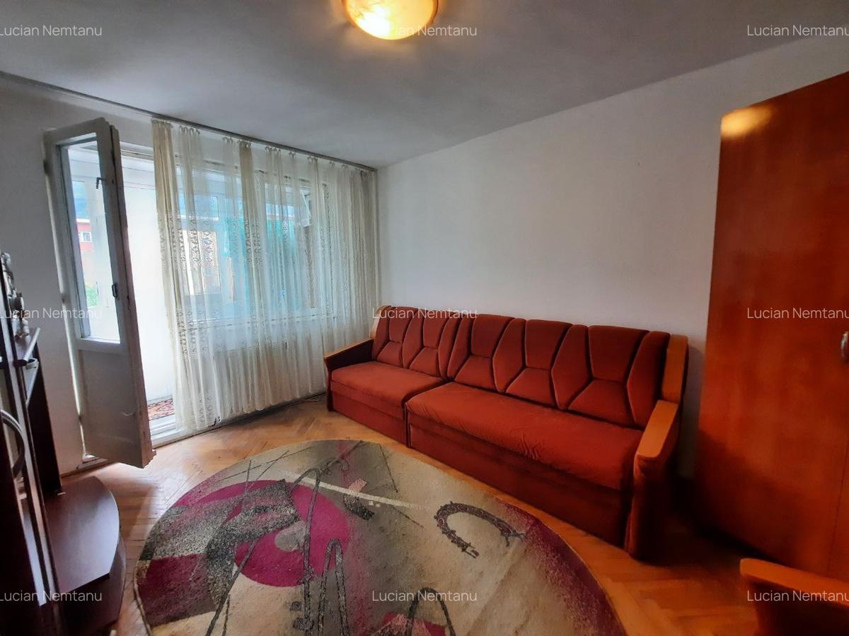 Apt  2 camere, decomandat, 56 mp, Precista, Cod 158850 - 2