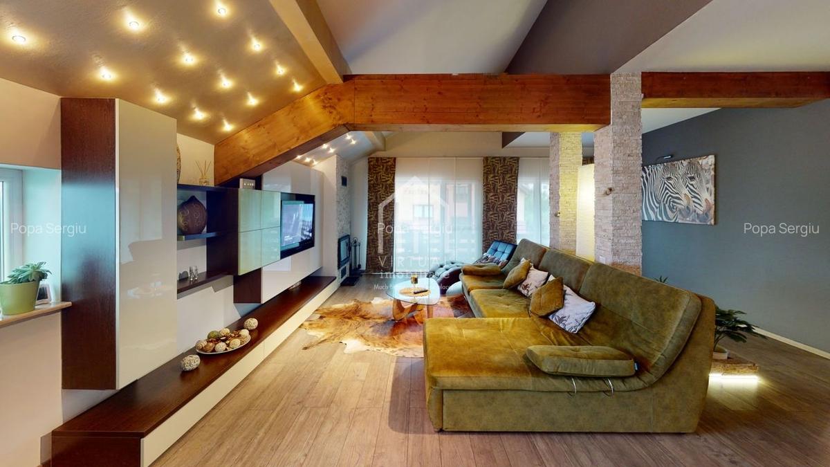 Penthouse cu 4 camere - la vila - zona Tilisca - 1