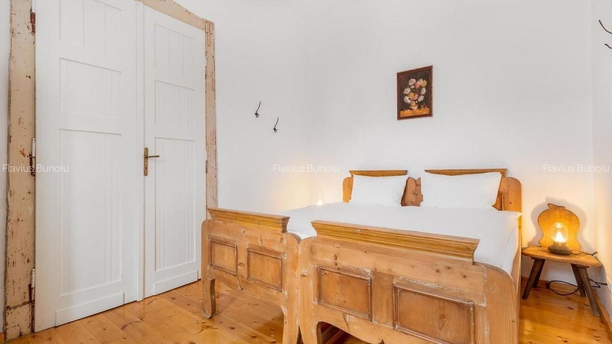 Apartament cu 3 camere decomandat în Central - 9
