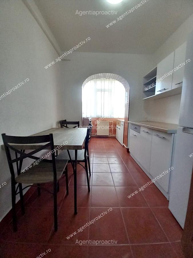Apartament 2 camere Micro 21, etaj 2, renovat, mobilat! - 3