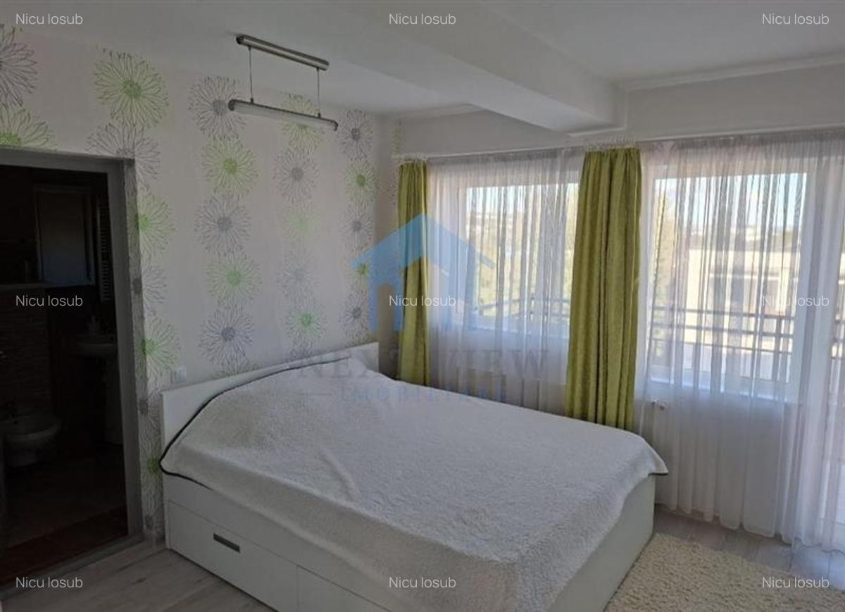 Apartament 3 camere, Piata 1 Mai - 3