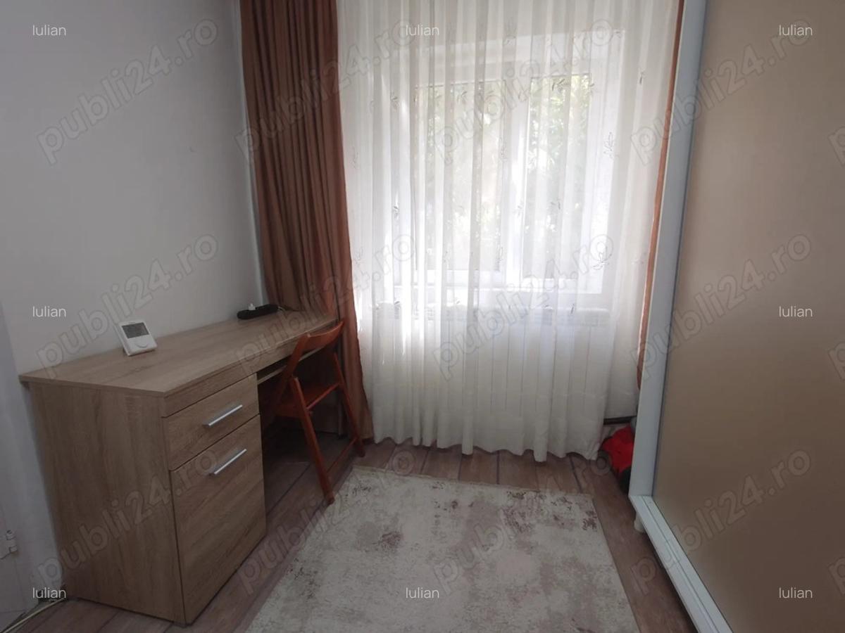 De inchiriat apartament 2 camere Constan?a, zona ?coala 8 - 3