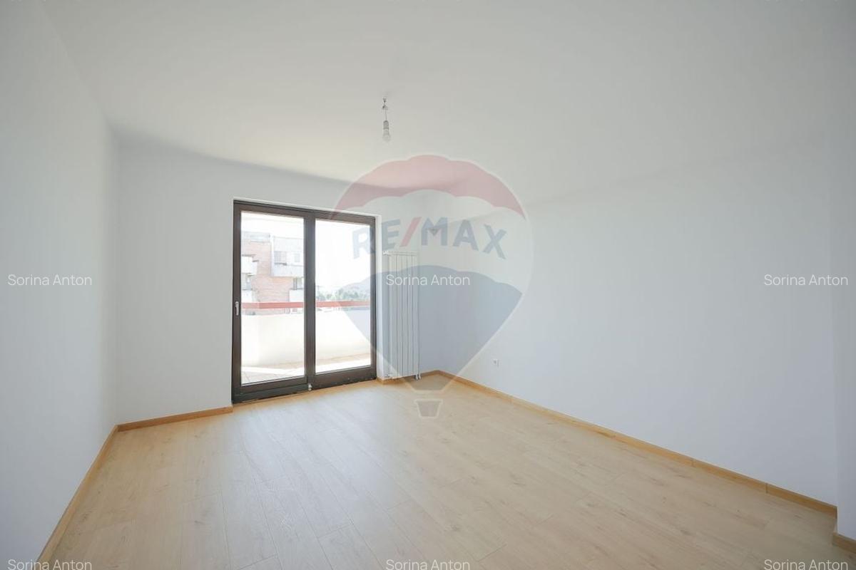 De vanzare apartament cu 3 camere in zona Decebal - 26
