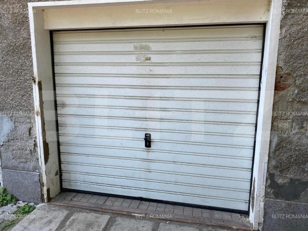 Apartament de 4 camere, decomandat, 212 mp si teren, zona Neptun - 4