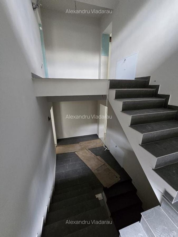 Apartament cu 2 camere + loc de parcare - Busteni - Zamora - 9