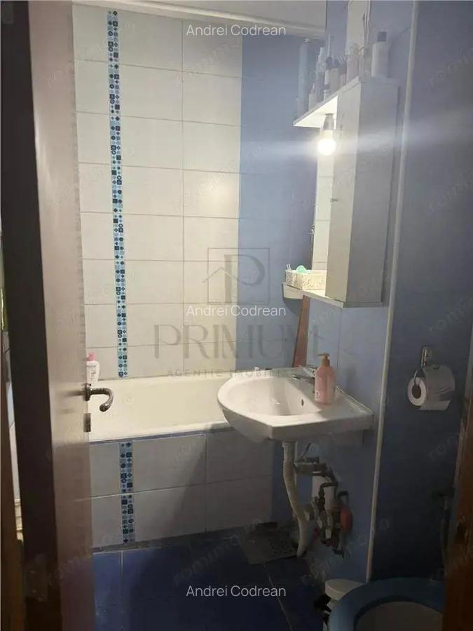 Gheorghe Lazar - 2 Camere - Etaj intermediar cu LIFT - Bloc izolat - Balcon - 6
