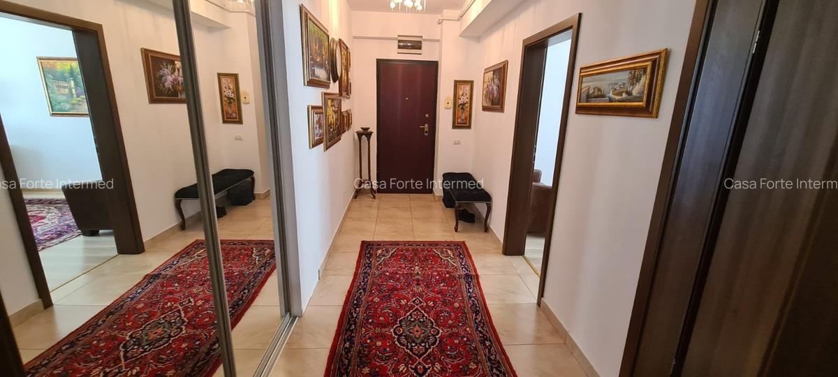 2 Camere de Închiriat –locuit sau birou Mamaia zona Vega  600€/lună - 11