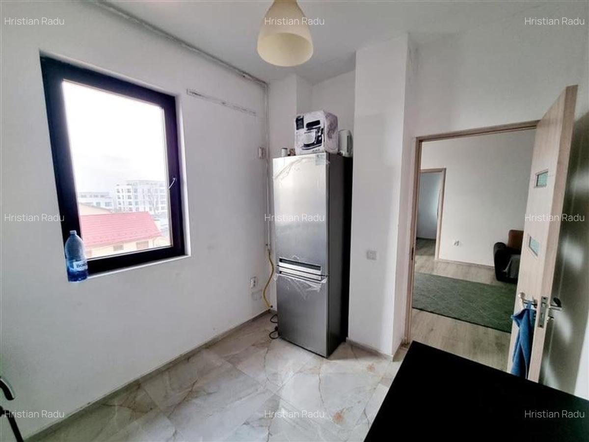 Apartament cu 3 camere semidecomandat în Bucureștii Noi - 14