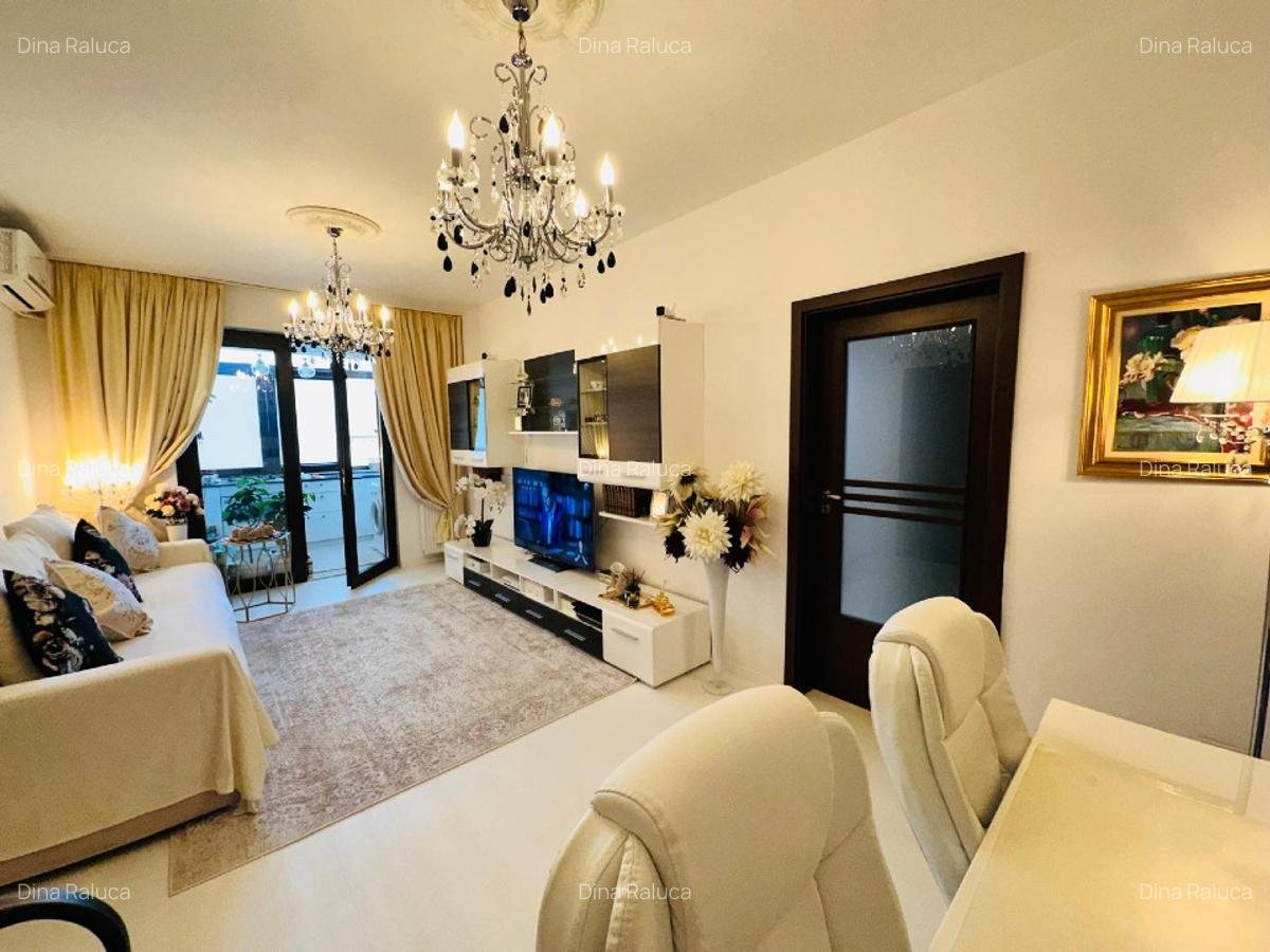 Vanzare apartament 3 camere Drumul Taberei - 2