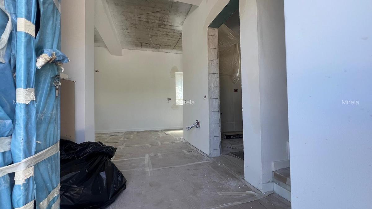 Casă cu 4 camere în Drumul Taberei - 12