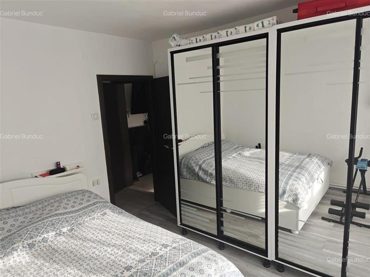 Apartament cu 3 camere circular, mobilat în Griviței - 9