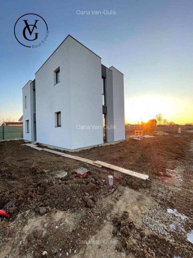 Vila cu 5 camere - complex Frasinului - 2