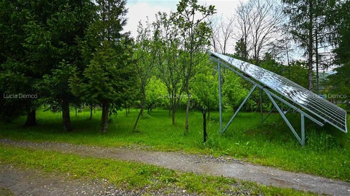 In cartea de povesti a Pietrei Craiului, ansamblu turistic functional,Plaiul Foi - 16