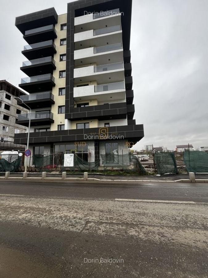 Spatiu Comercial, Sector 4, Bucuresti, Grand Arena, vitrina generoasa - 3