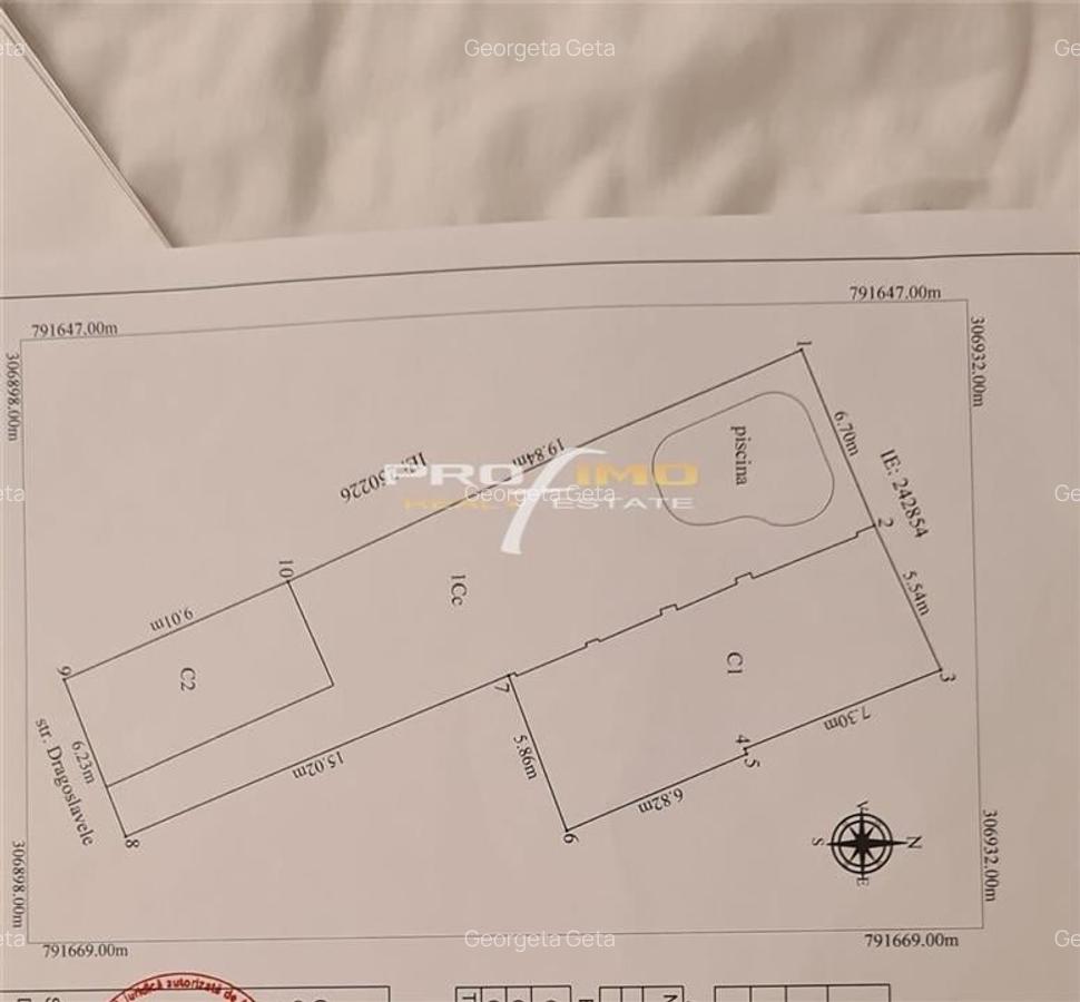 Faleza Nord - Bld.Mamaia - vila D+P+M cu 4 camere garaj si dependinte - 10