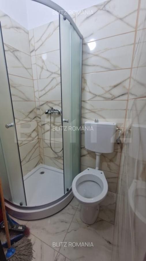 Camera de camin renovata complet cu baie - 9