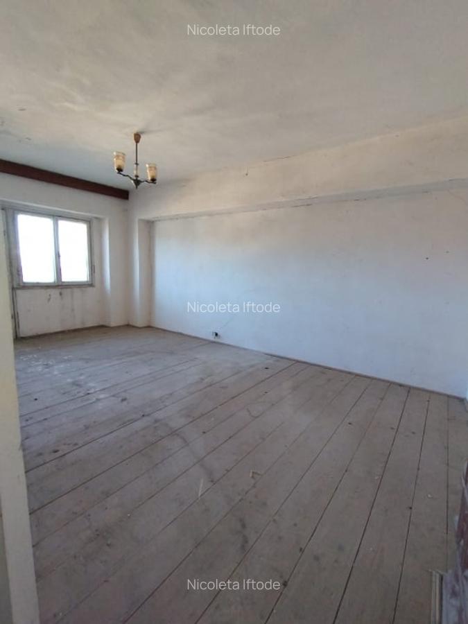 Tibanesti- Apartament cu 3 camere, 2 bai, etajul 3 - 3