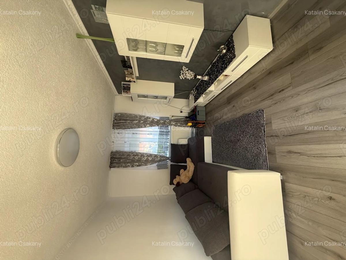 Casa de vanzare,Ciumesti - 2