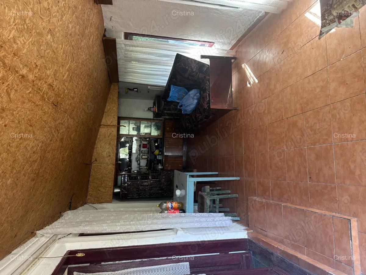 Casa la ?ara de vanzare - 4