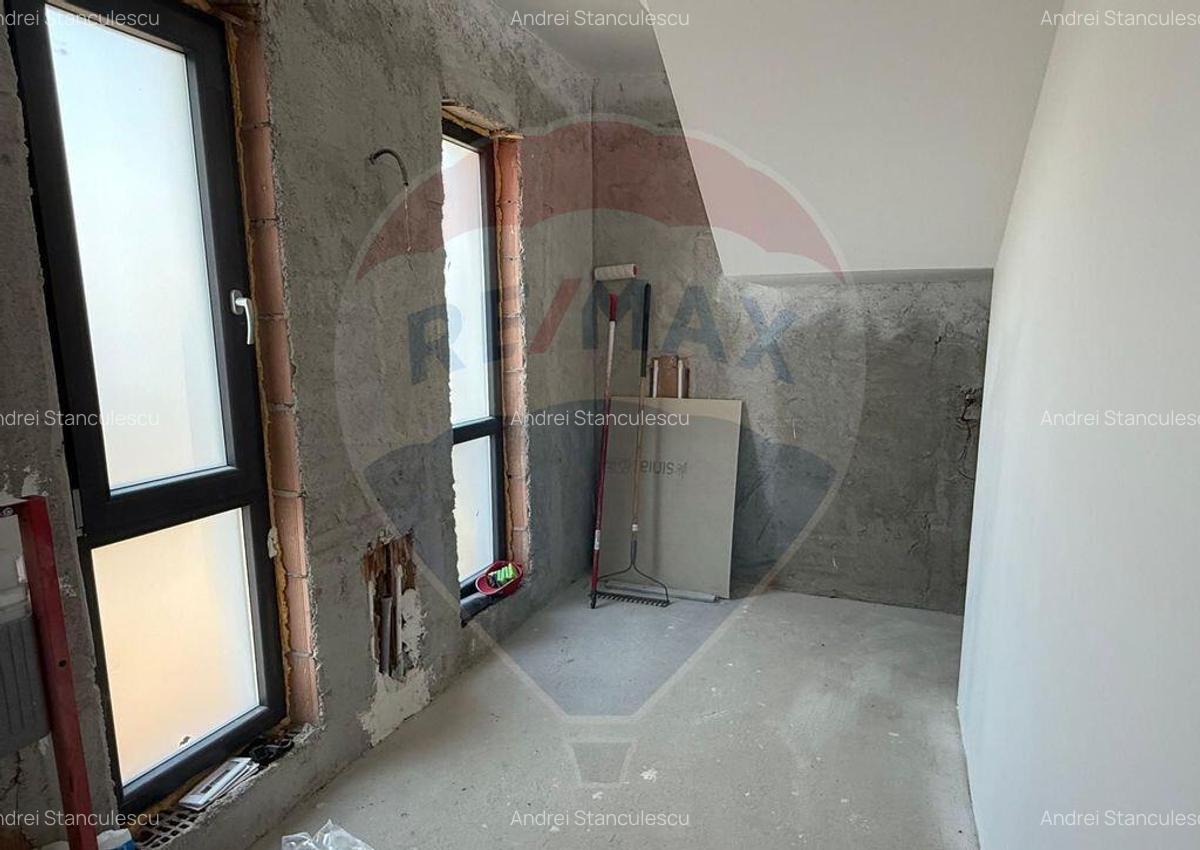 VANZARE Vila cu 4 camere in Pantelimon - 14