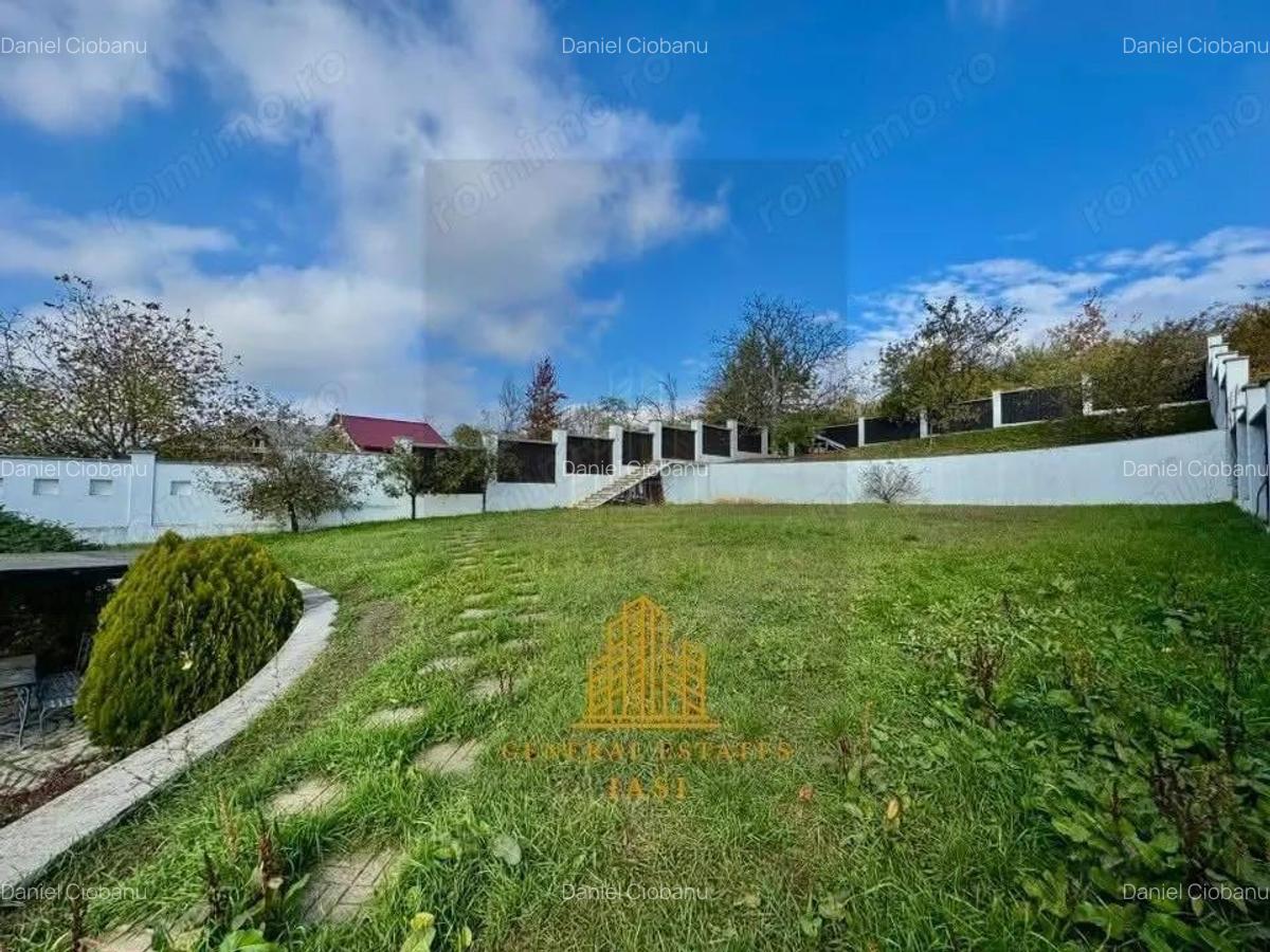 Vanzare Casa in Bucium cu Priveli?te Panoramica - 3