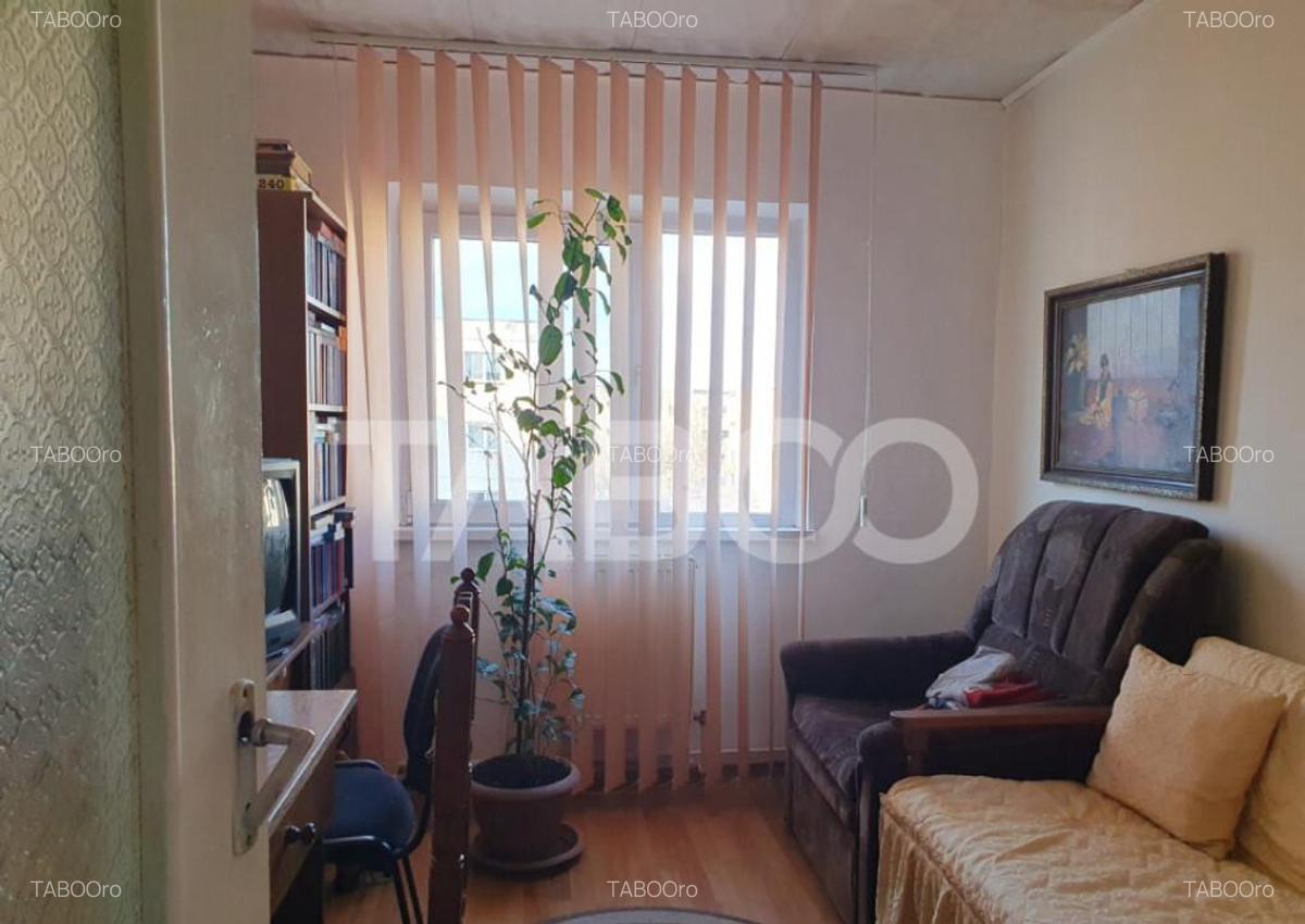 Apartament de inchiriat 4 camere 86 mp utili zona Bulevardul - 3