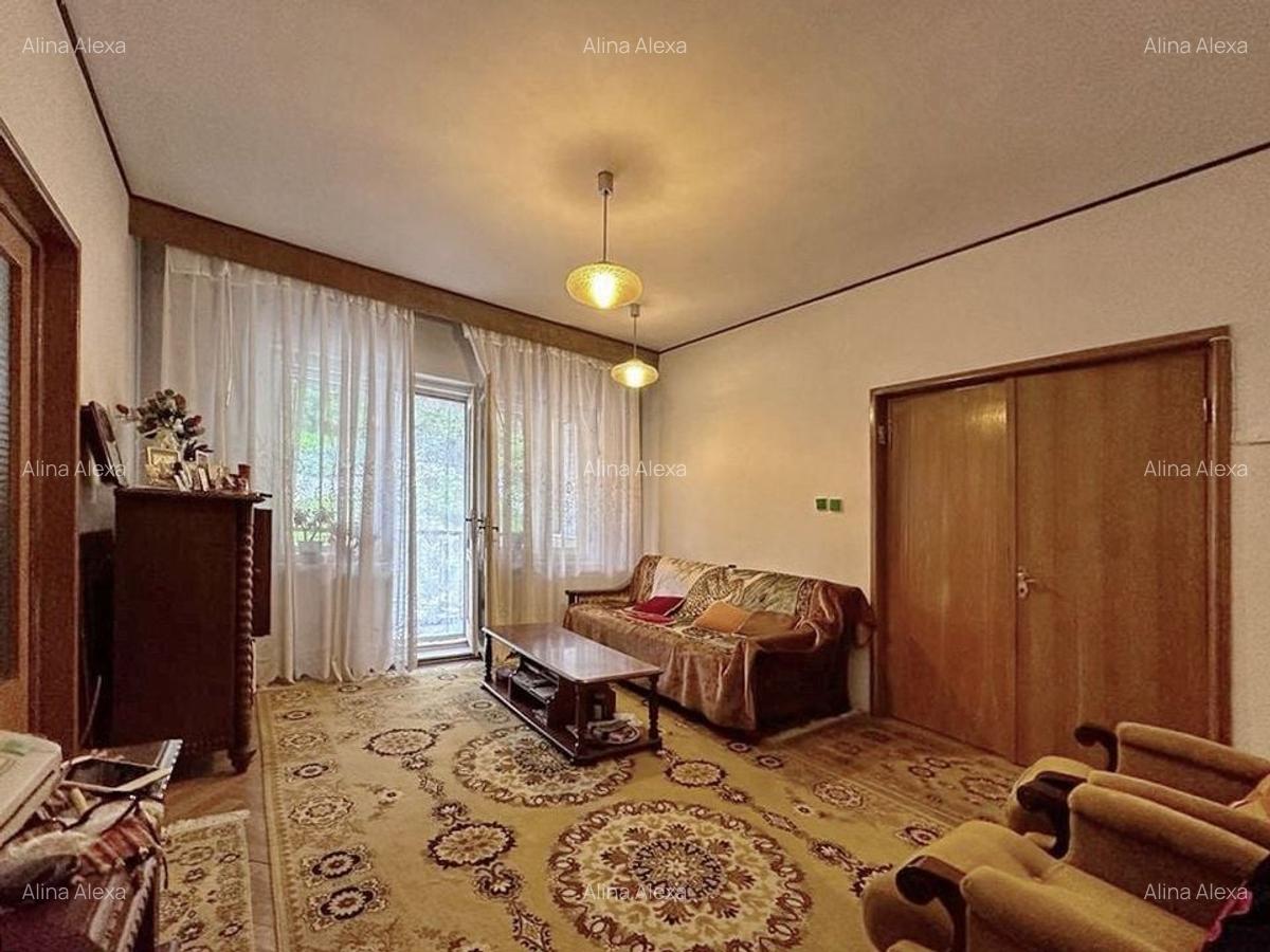 Apartament cu 4 camere semidecomandat în Centrul Istoric - 4
