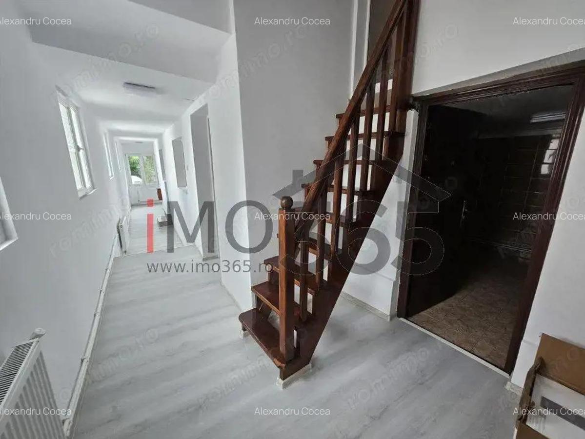 Casa Parter Izvorani Stefanesti, la nici 500m de DN7 - 13