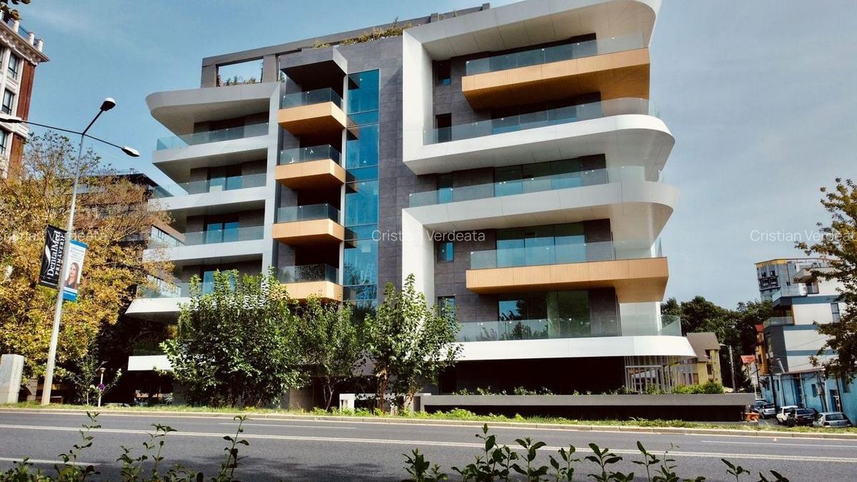4 CAMERE || FLOREASCA - PARCUL VERDI || VEDERE LAC FLOREASCA - 12