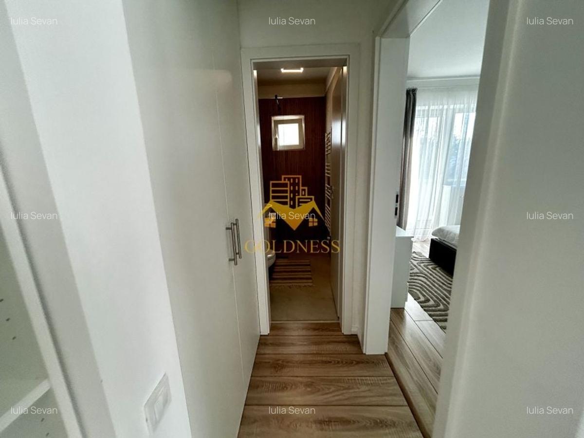 2 camere semidecomandate, Prima Inchiriere, Hotel Royal Gheorgheni - 12