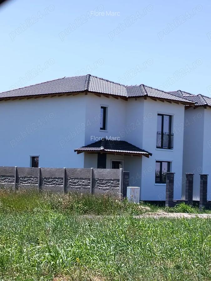 Vand duplex Mo?ni?a cu utilitati - 1