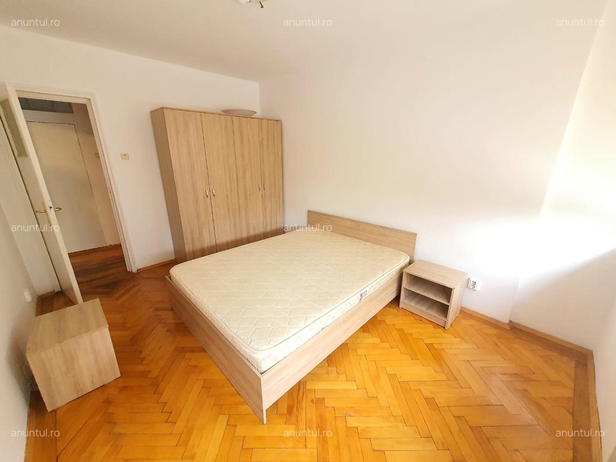 Gara de Nord, Metrou - 4