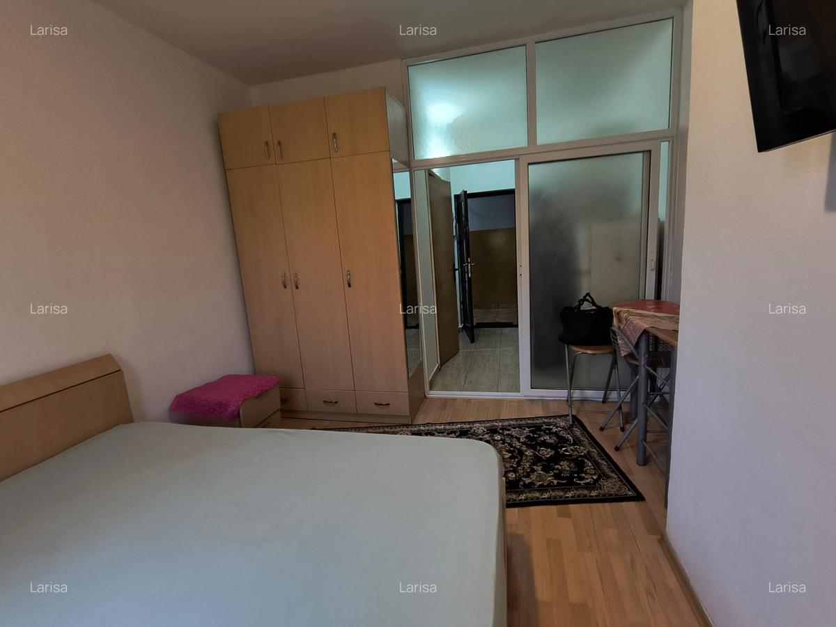 CET GARSONIERA MOBILATA, UTILATA, LIBERA 20 MP PRET 38500 EURO - 2