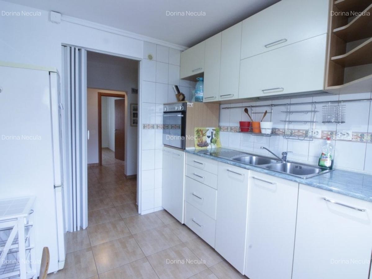 Mall Vitan - Foisorului, apartament 3 camere, 77 mp, decomandat, 2 bai, etaj 5/8 - 7