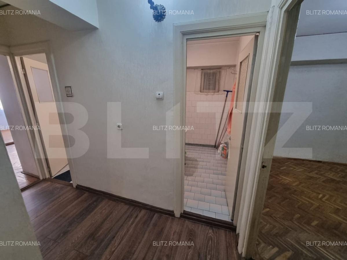 Apartament 4 camere decomandate, Rovine Zona Posta - 9