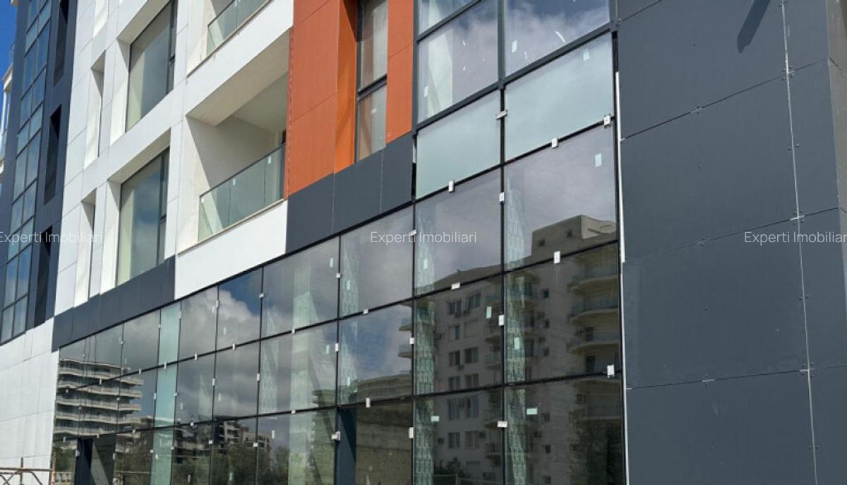 Spatiu comercial situat in zona COMPLEX PHOENICIA - MAMAIA N - 9