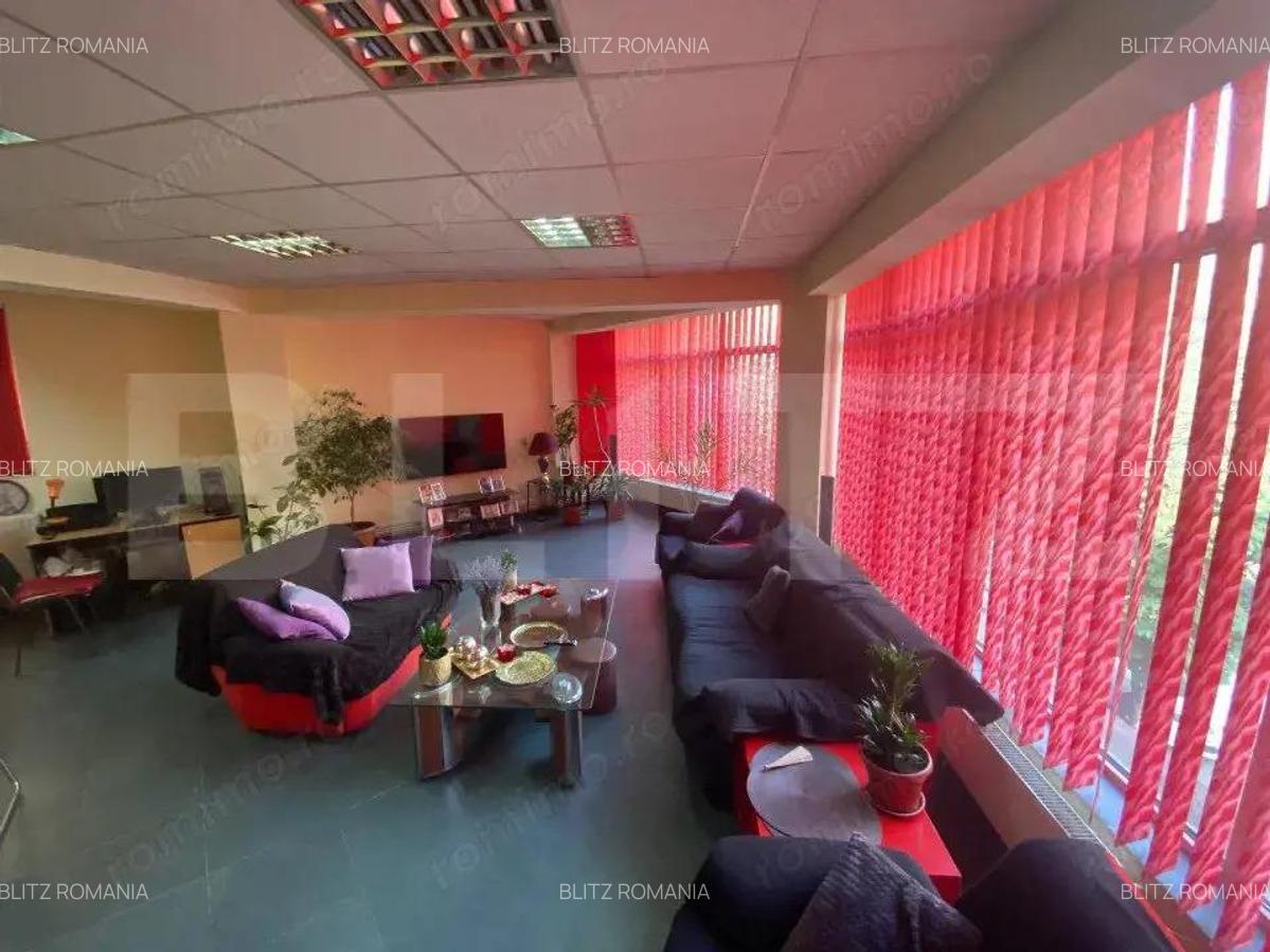 Casa de vanzare, cu 5 camere, 480 mp, zona 1 Mai - 2