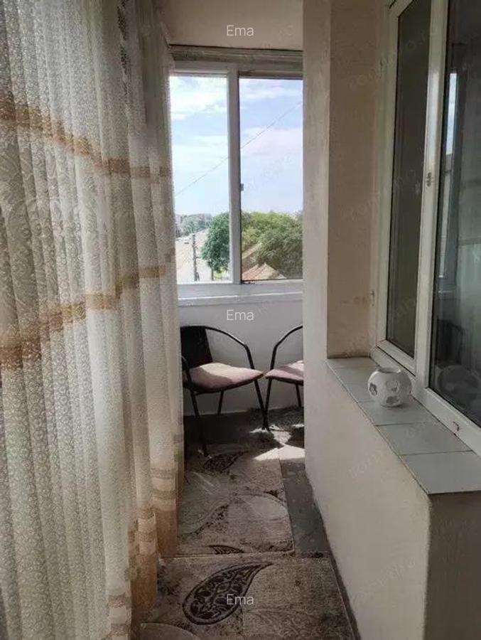 Apartament 3 camere Spitalul Judetean cu balcon spatios - 7