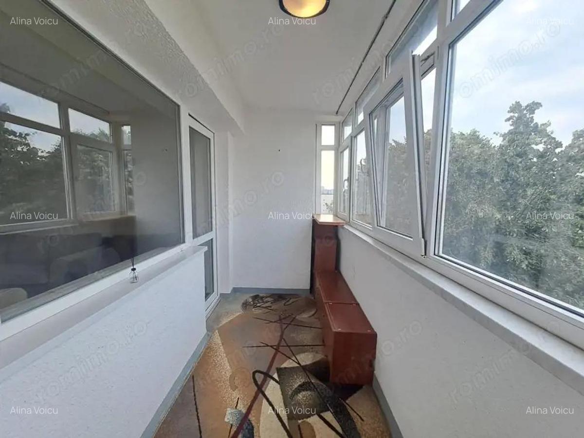 Apartament 3 camere Metrou 1 Mai - 10